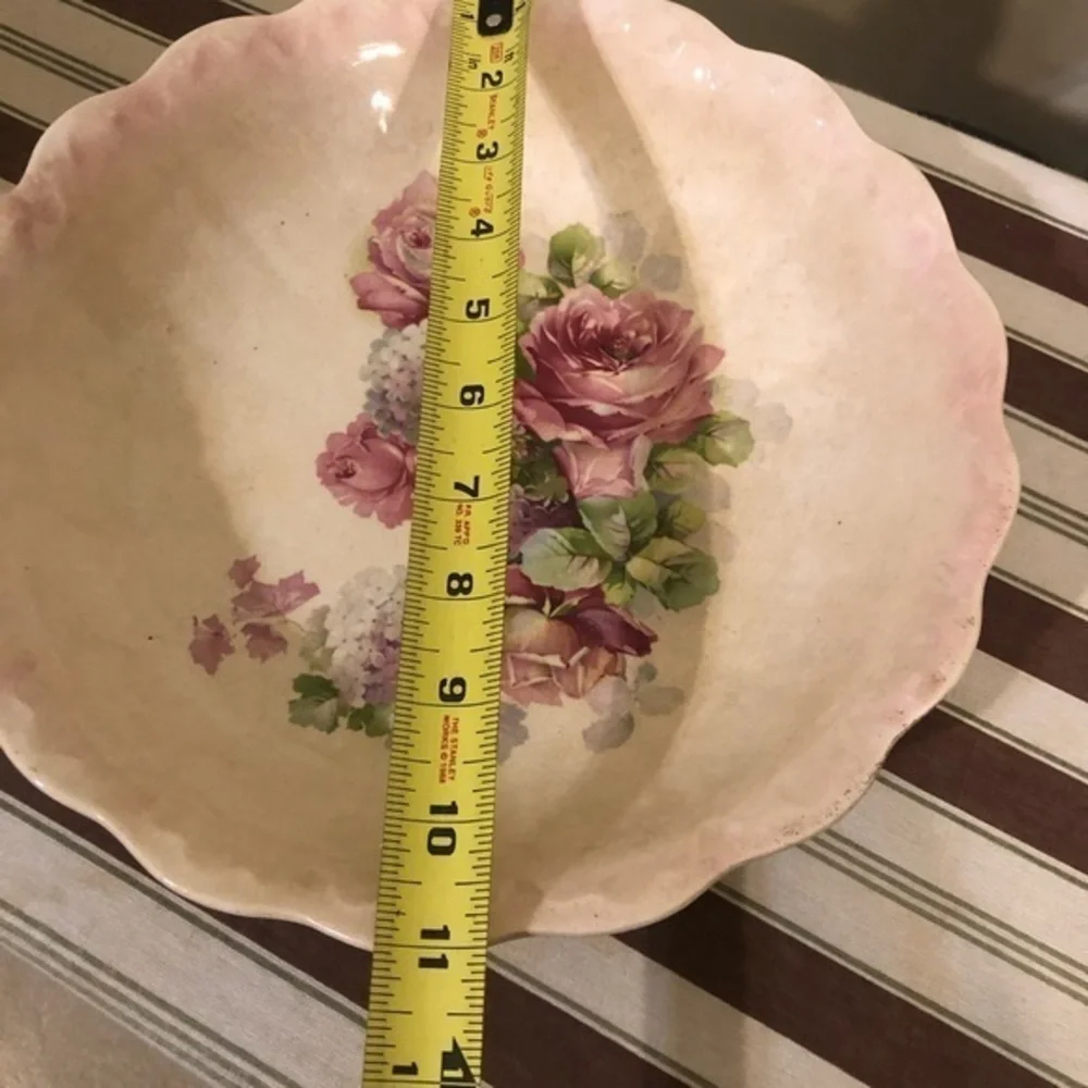 Vintage semi‎ porcelain floral antique bowl